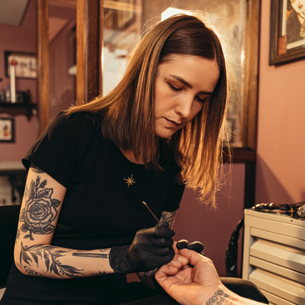 Tattoo Artist Manager